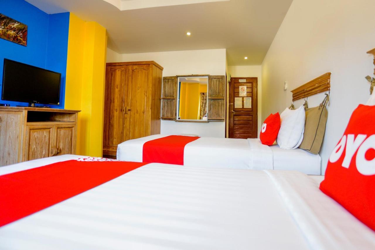 Yellow Tique Hotel Lampang Esterno foto