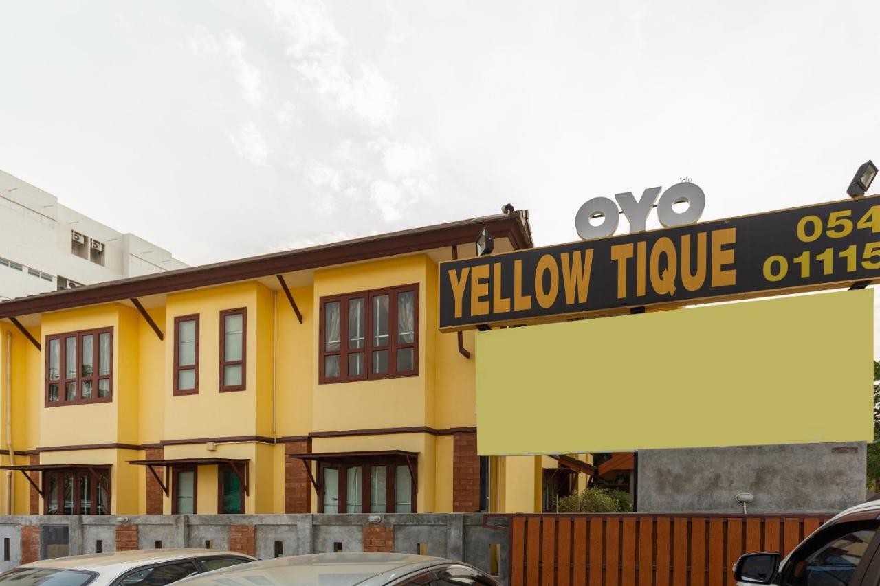 Yellow Tique Hotel Lampang Esterno foto