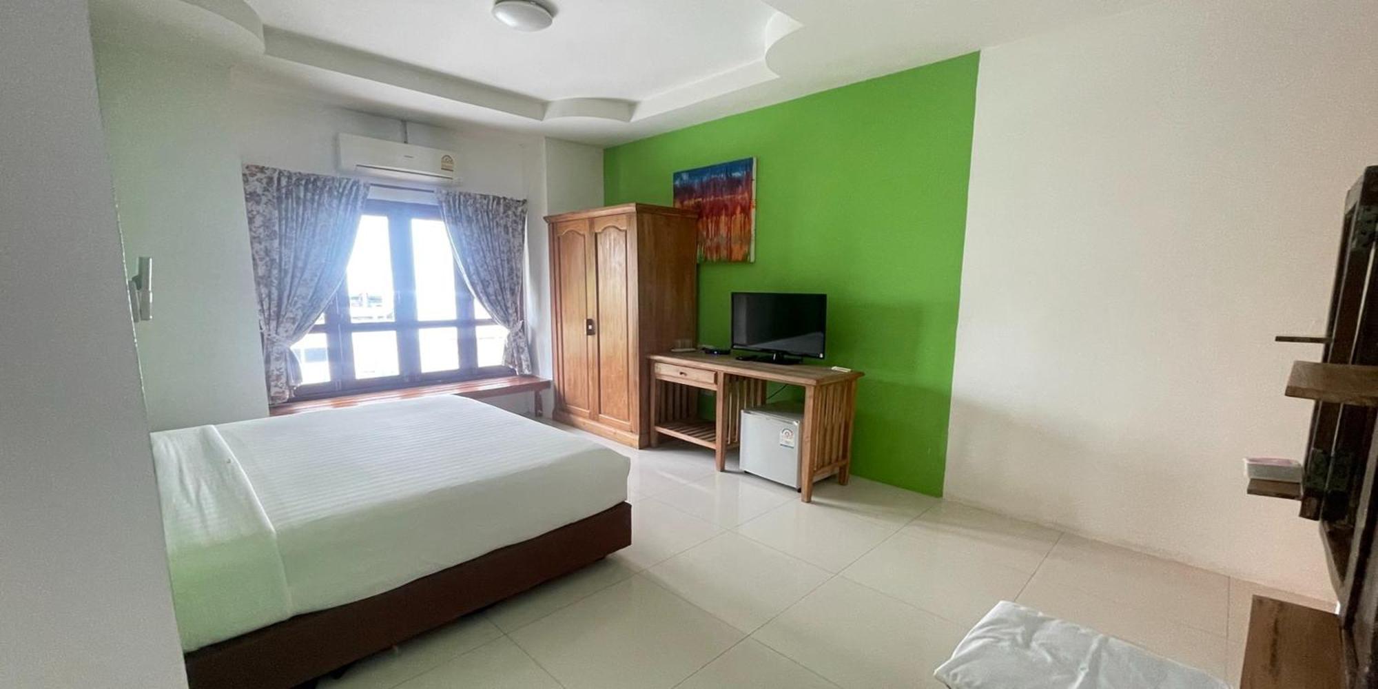 Yellow Tique Hotel Lampang Esterno foto
