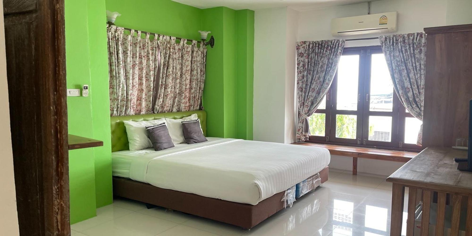 Yellow Tique Hotel Lampang Esterno foto