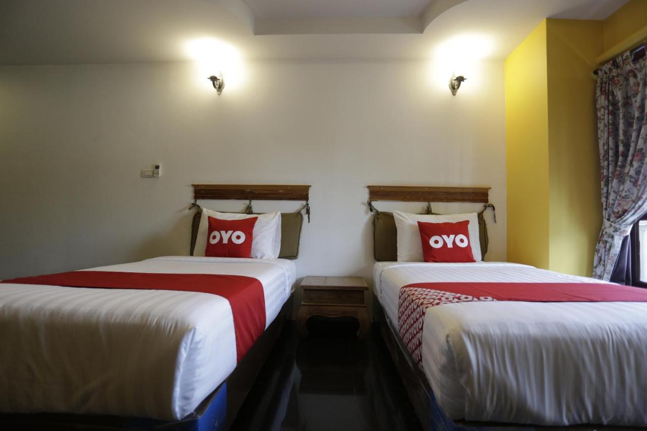 Yellow Tique Hotel Lampang Esterno foto