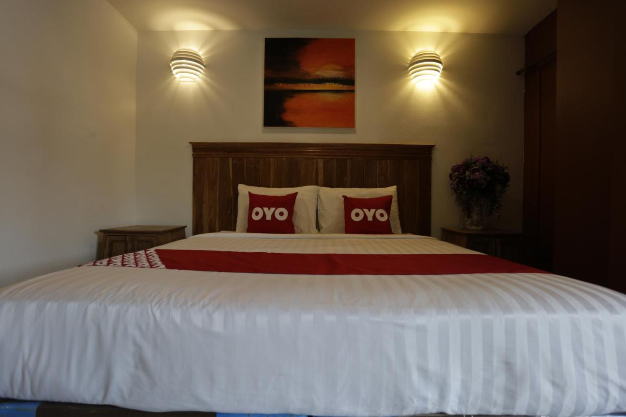 Yellow Tique Hotel Lampang Esterno foto